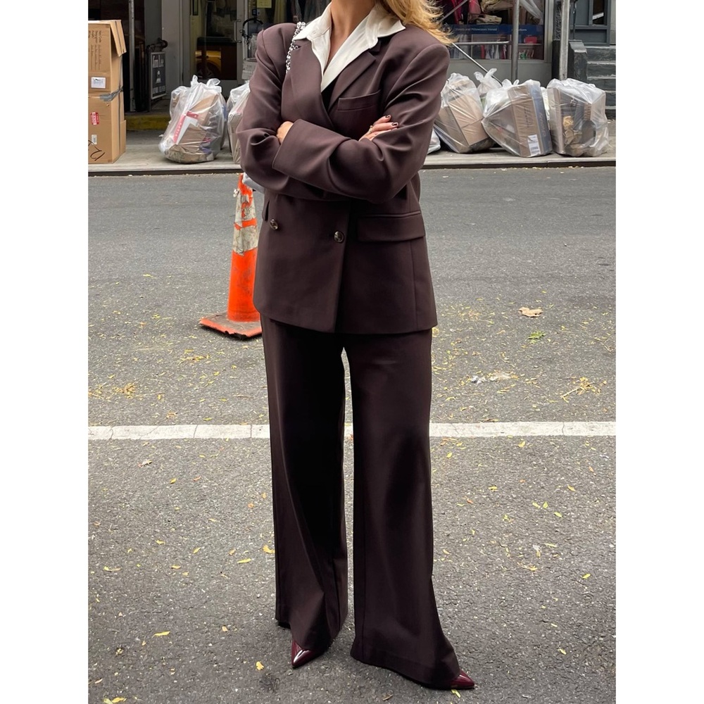 Djerf Avenue | Chocolate Brown Everyday Pant ~ Medium